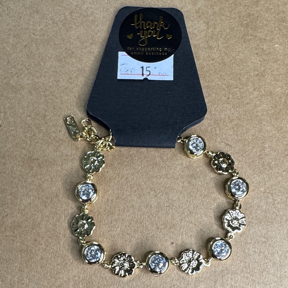 Gold Plated Floral Crystal Bracelet | Elegant & Dainty Jewelry